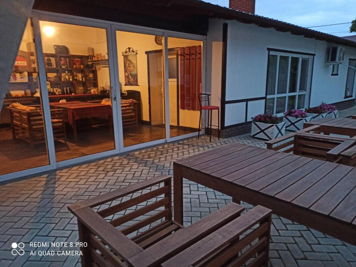 Экодом Hotel Bilhorod-Dnistrovskyi Exterior photo